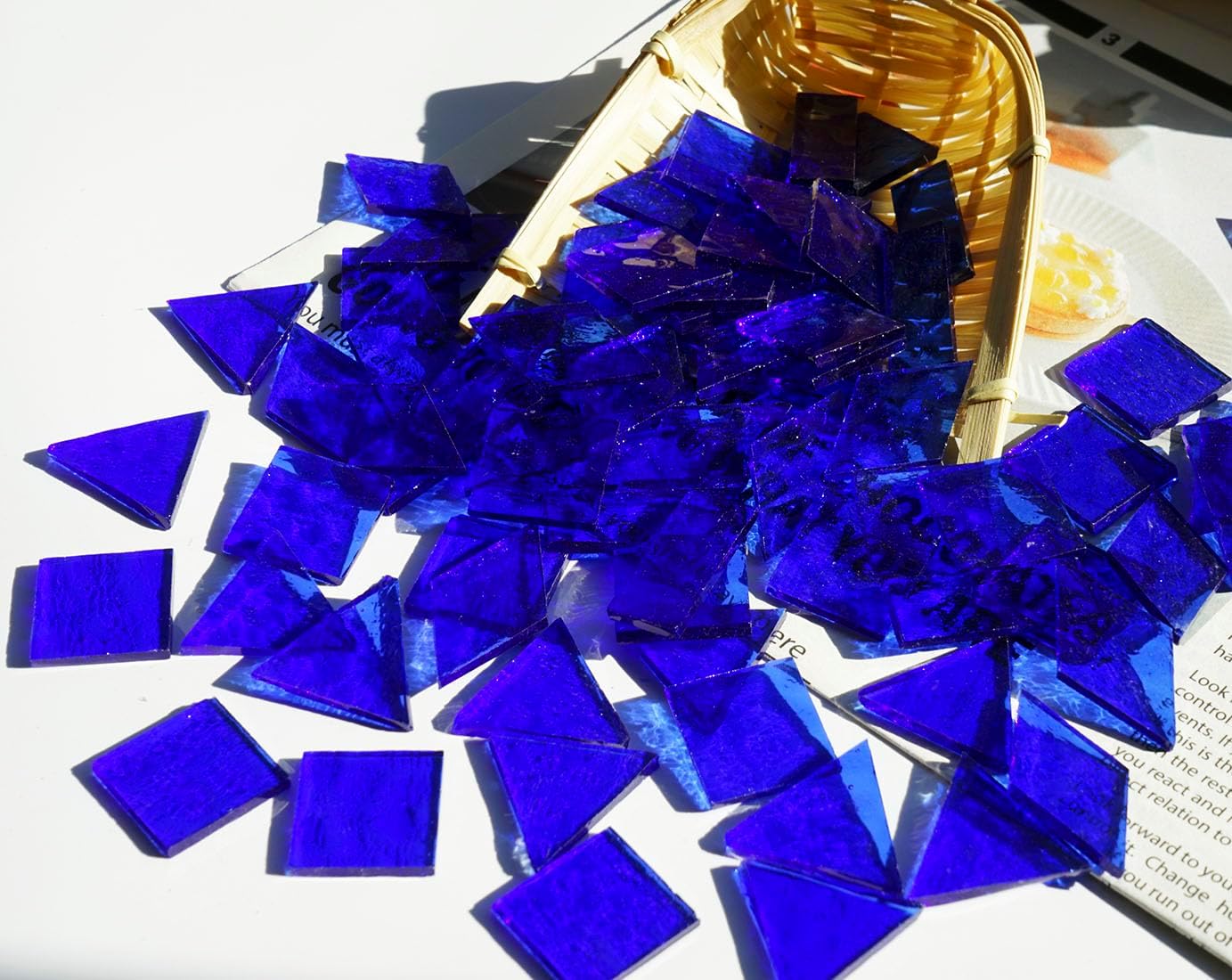 Large Size Textured Transparent Glass Tiles, 200g Mixed Shapes Stained Glass Pieces for DIY Mosaic Crafts, 70pcs for Bold Mosaic Projects, Turquoise Blue