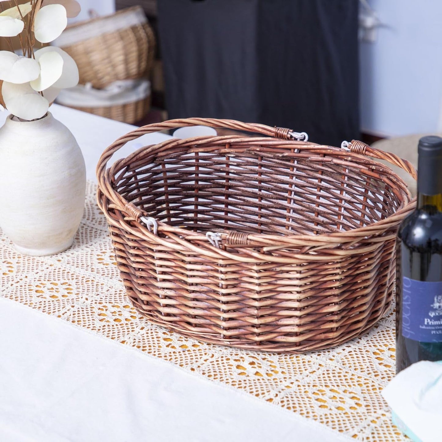 JJSQ Wicker Picnic Basket with Folding Handles Wicker Hand Woven Baskets for Storage, Garden Harvest, Easter, Empty Gift Basket, Brown, Large 17" x 13" x 7"