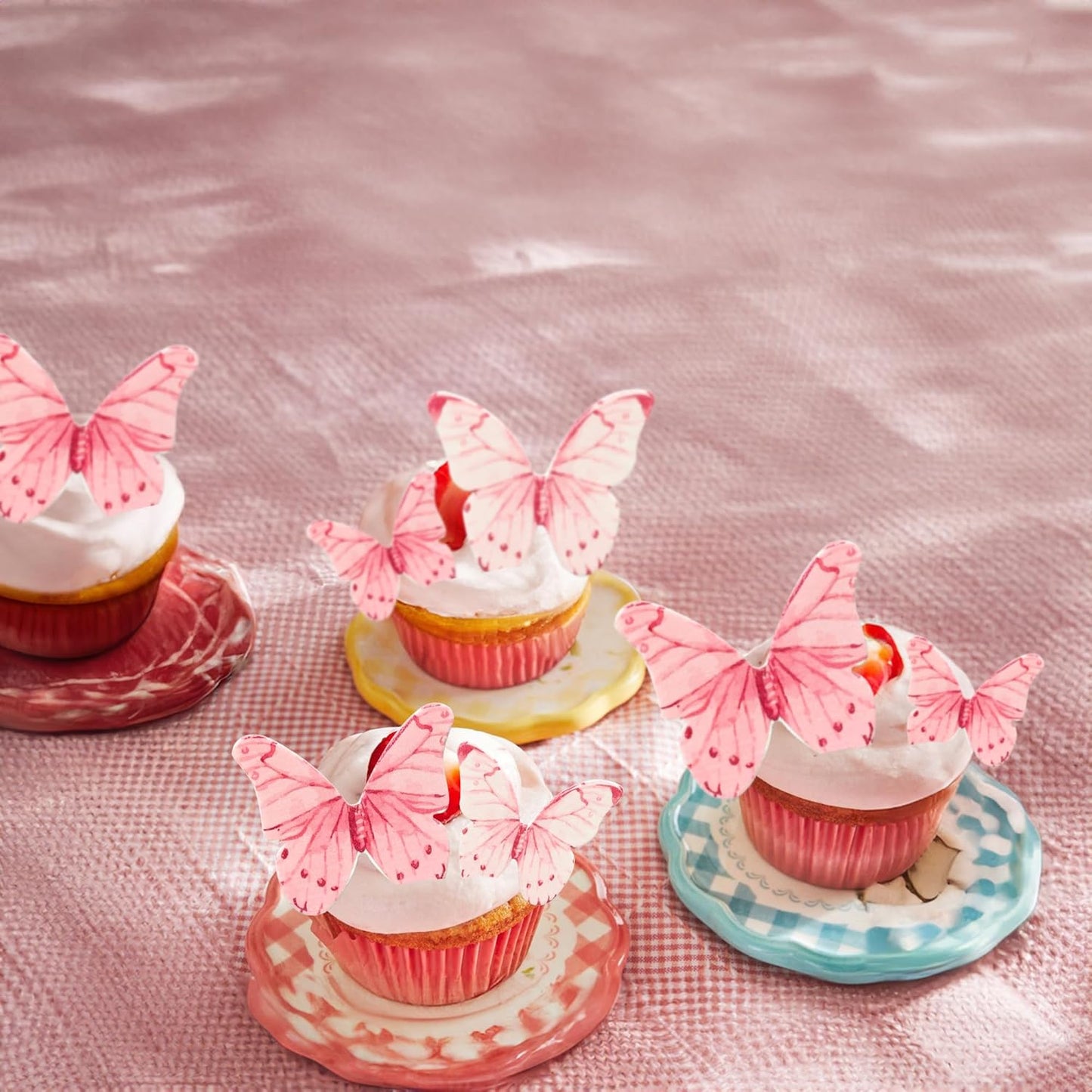 Ephlyn 40Pcs Edible Butterfly Cupcake Toppers 3D Butterfly Cake Picks Mixed Color Cake Decorations for Baby Shower Wedding Kids Birthday Party Supplies Pink