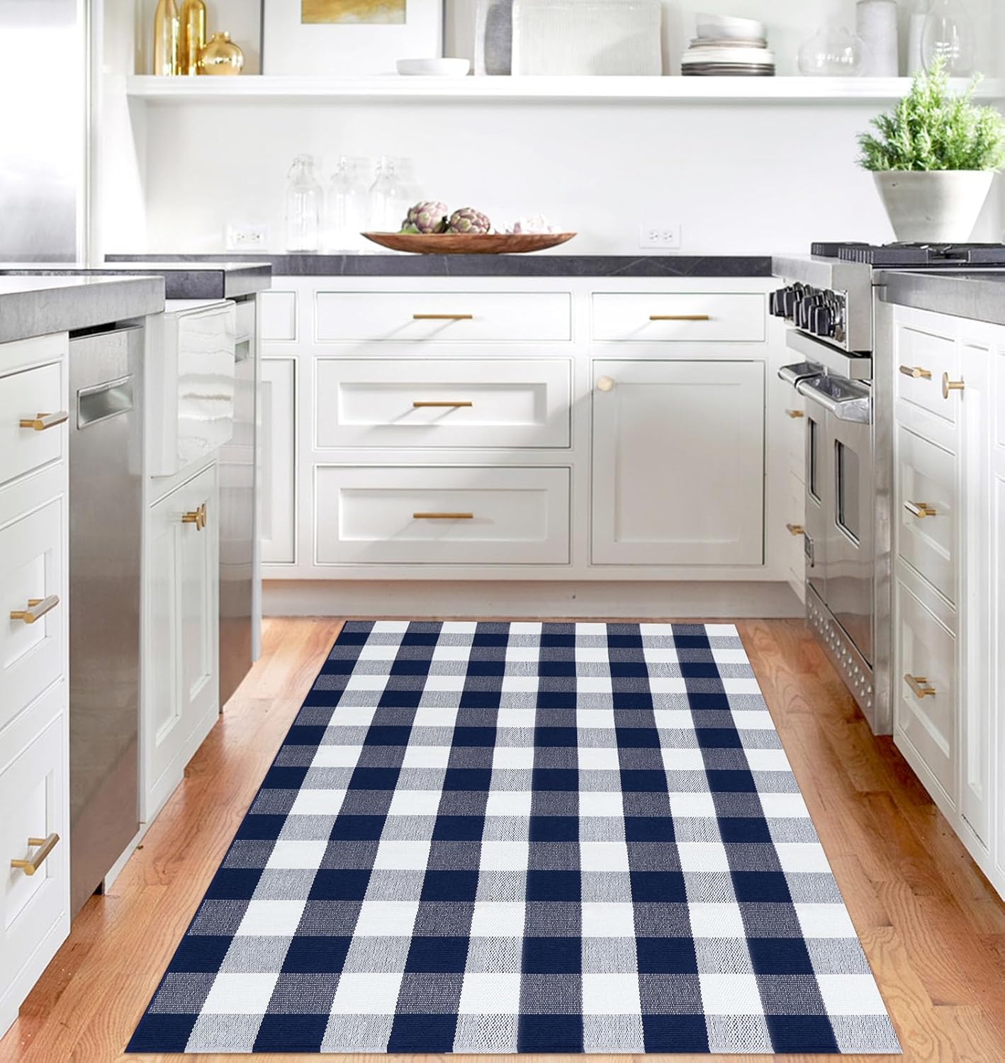 IOHOUZE Buffalo Plaid Checkered Rug 4x6 Ft Front Door Mats, Washable Area Rugs for Front Porch Decor, Spring Summer Welcome Mats Outdoor, Navy White Rug for Farmhouse/Entryway/Home Entrance