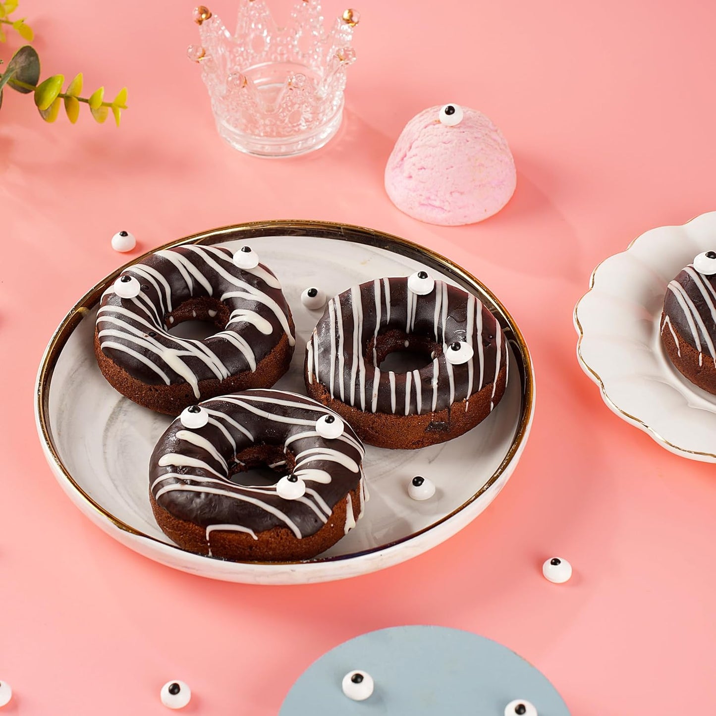 Kasvan Eyeballs Sugar Sprinkles - Edible Candy Eyeballs 85g/3 Oz, Halloween Sprinkles, Baking Cake Decorations, Ice Cream Toppings and Cookie Decorating, Wedding Party Chirstmas Supplies