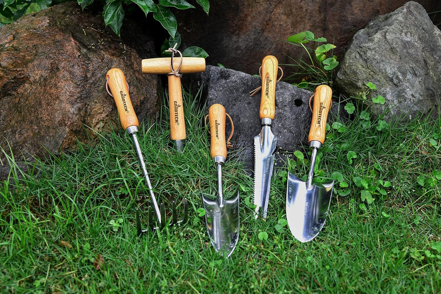 Gardtech Garden Tool Set, 5 Pcs Gardening Tool Set with Weeder Puller, Dibber, Transplanter, Big Trowel, 5-Claw Cultivator - Wooden Handle Heavy Duty Stainless Steel Gardening Hand Tools