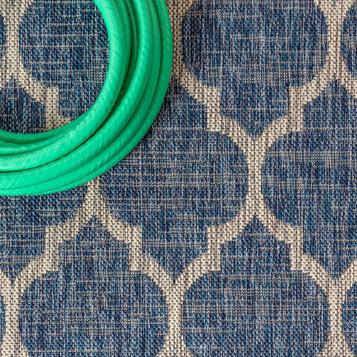 Eyely BMS109D-3SQ Santa Monica Trebol Moroccan Trellis Textured Weave, Pet Friendly, Non-Shedding, Stain Resistant, Easy-Cleaning, Navy/Gray, 3' Square, Indoor/Outdoor, Area Rug